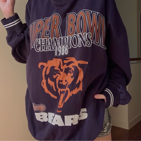 H&M Sweaters - CHICAGO BEARS NFL SWEATER 💜🐻